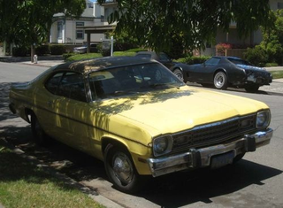 Illustration for article titled 1974 Plymouth Gold Duster